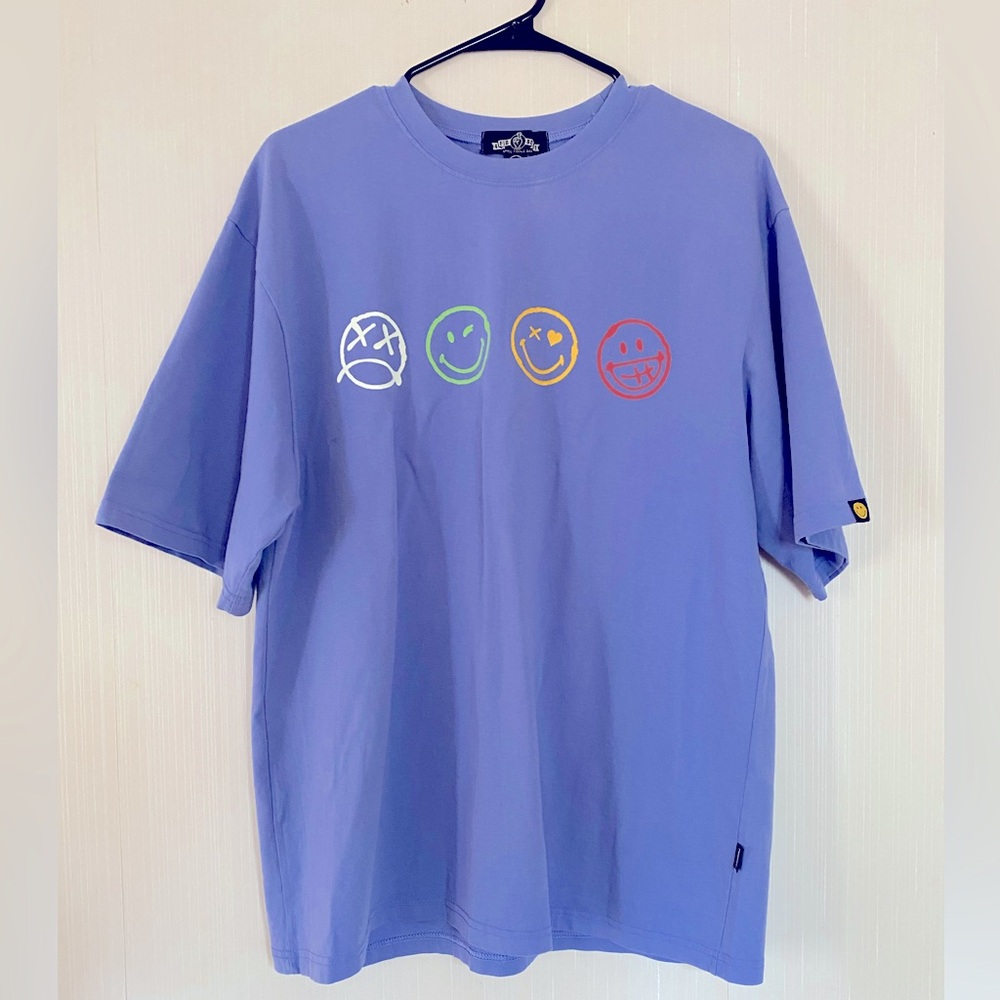 Oversized Smiley Face Graphic Tee